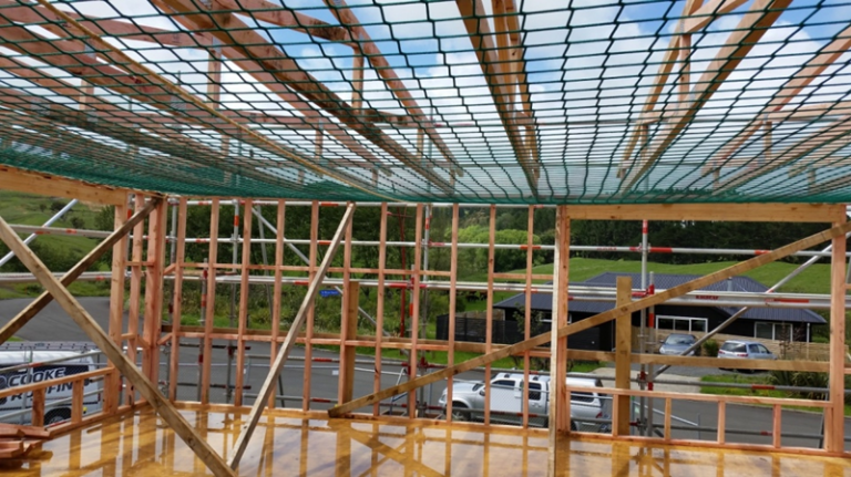 why-is-safety-netting-a-necessity-on-a-construction-site